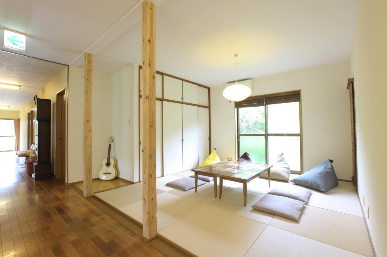 Yakushima Minsyuku Suginoko Bed & Breakfast Exterior photo